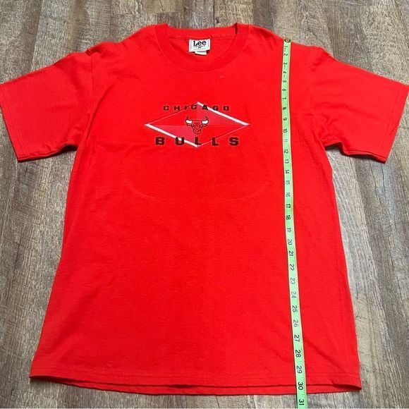 Vintage Chicago Bulls Shirt Adult Large Red Embroidered Lee Sport 90s Mens - Picture 2 of 7